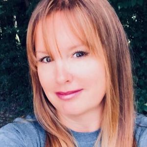 Meet your Posher, Cherie